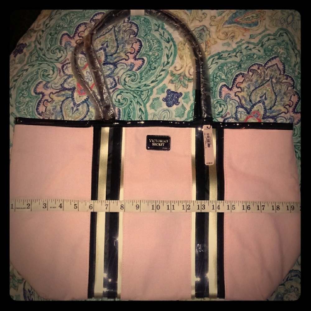 VS Weekender Bag 2 for $24